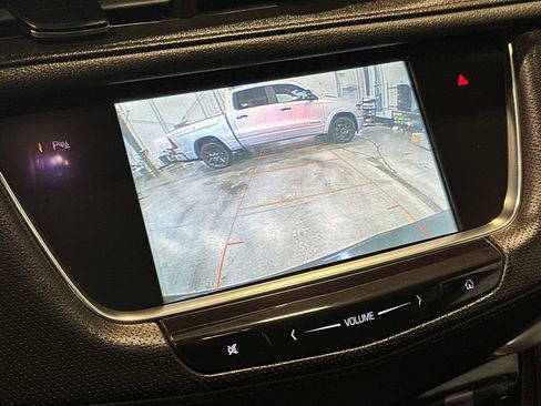 Used 2018 Cadillac XT5 Premium Luxury AWD/4WD image 23
