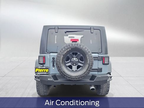 Used 2015 Jeep Wrangler Unlimited Sport AWD/4WD image 5