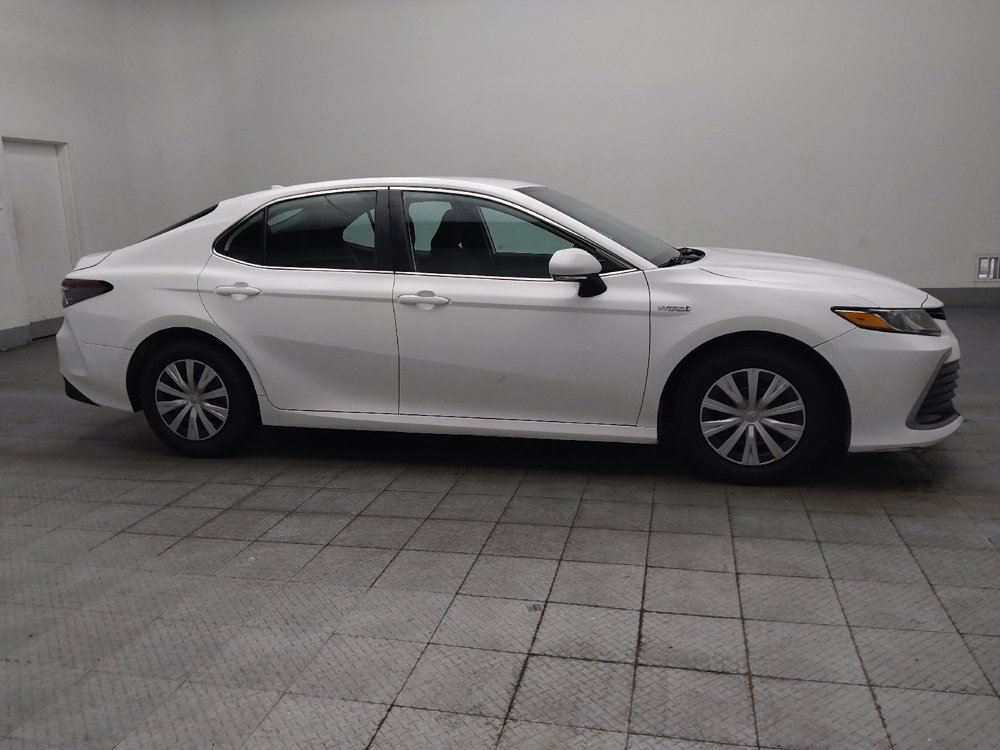 Used 2021 Toyota Camry LE FWD image 11