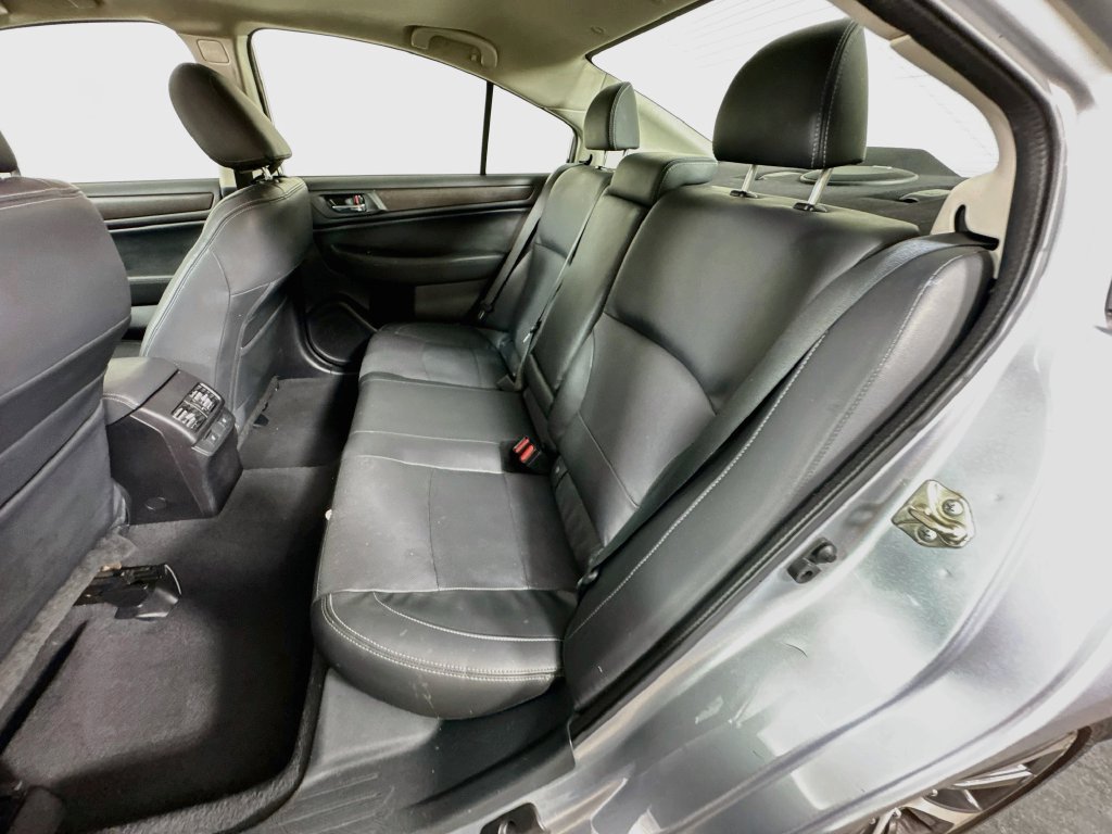 Used 2016 Subaru Legacy 2.5i Limited AWD/4WD image 30