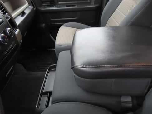 Used 2012 RAM 1500 Express w/ ST Popular Equipment Group image 18