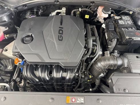 Used 2023 Hyundai Santa Fe SEL FWD image 18