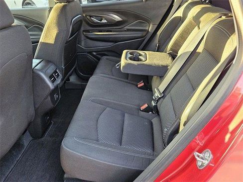 Certified 2024 GMC Terrain SLE w/ Driver Convenience Package image 10