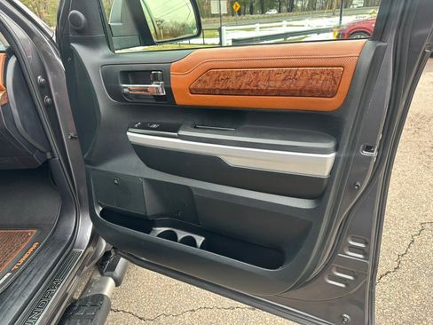 Used 2017 Toyota Tundra 1794 Edition image 10