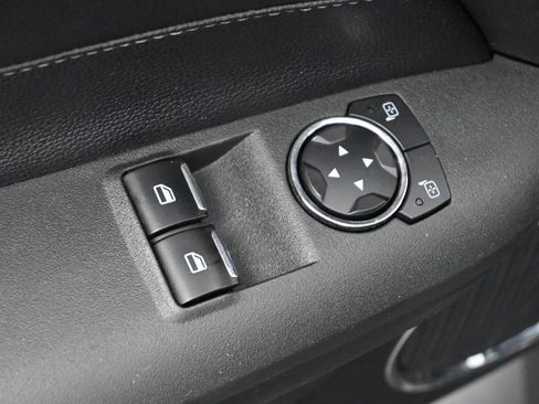 Used 2016 Ford Mustang Premium RWD image 3