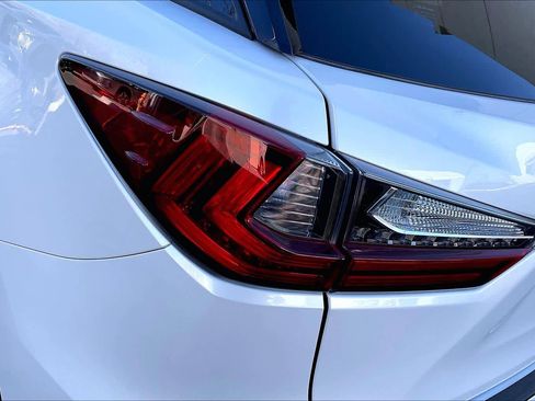 Used 2020 Lexus RX 350L Premium image 27