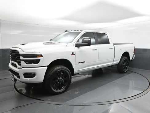 New 2026 RAM 2500 Laramie w/ Night Edition image 34