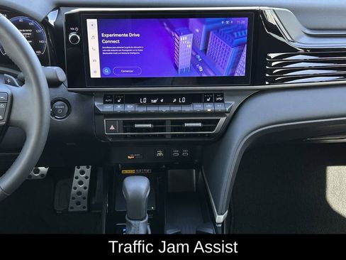 Used 2025 Toyota Camry XSE image 15