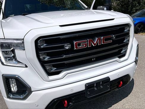 Used 2021 GMC Sierra 1500 AT4 w/ AT4 Premium Package AWD/4WD image 39