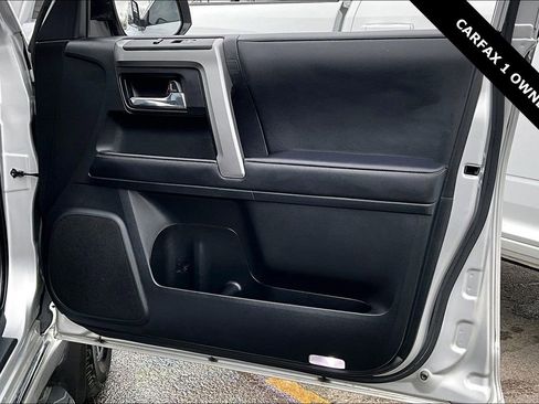 Used 2023 Toyota 4Runner Limited image 27