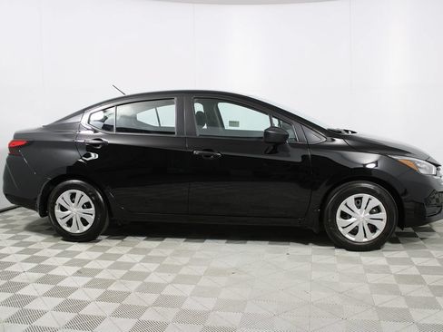 Used 2025 Nissan Versa S w/ Trunk Package FWD image 28