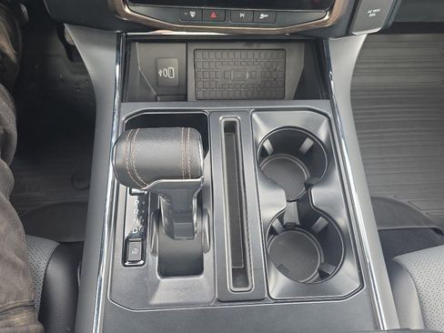 Certified 2025 Ford F150 Lightning Lariat image 17