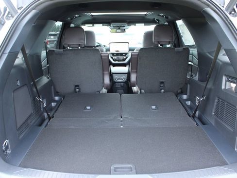 New 2026 Ford Explorer Platinum w/ LUX Leather Package AWD/4WD image 13