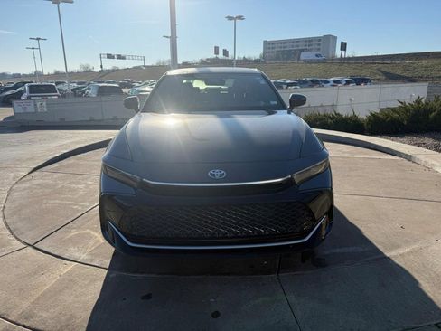 Certified 2024 Toyota Crown image 10