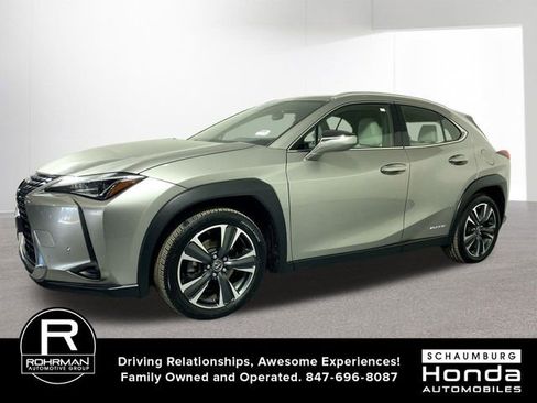 Used 2019 Lexus UX 250h image 1