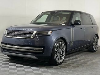 New 2025 Land Rover Range Rover Long Wheelbase SE video 2