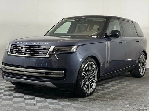 New 2025 Land Rover Range Rover Long Wheelbase SE image 2
