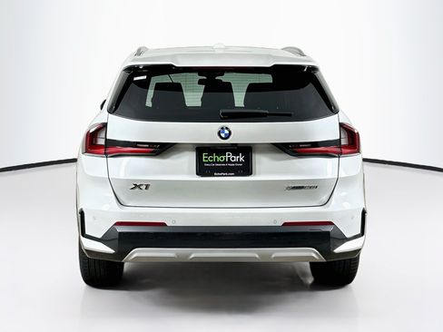 Used 2026 BMW X1 xDrive28i AWD/4WD image 7