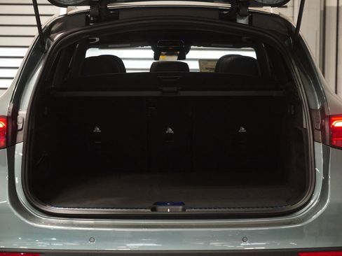 New 2026 Mercedes-Benz GLC 300 GLC 300 image 34