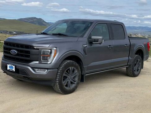 Used 2023 Ford F150 Lariat w/ Equipment Group 502A High AWD/4WD image 4