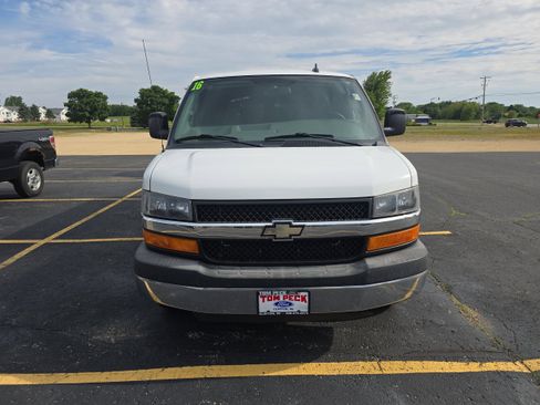 Used 2016 Chevrolet Express 3500 LT w/ LT Preferred Equipment Group RWD image 5