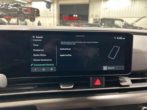 New 2026 Kia Carnival LXS image 18