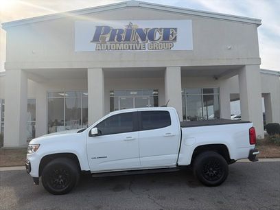 Used 2022 Chevrolet Colorado LT w/ Luxury Package