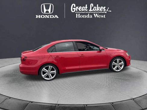 Used 2015 Volkswagen Jetta GLI SE FWD image 9
