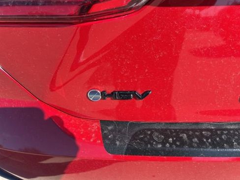 Certified 2025 Toyota Camry SE image 5