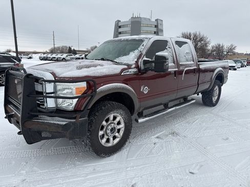 Used 2015 Ford F350 Lariat w/ Lariat Interior Package image 2