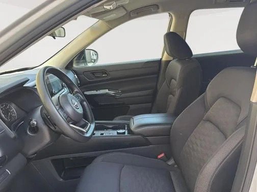 Certified 2023 Nissan Pathfinder S AWD/4WD image 14