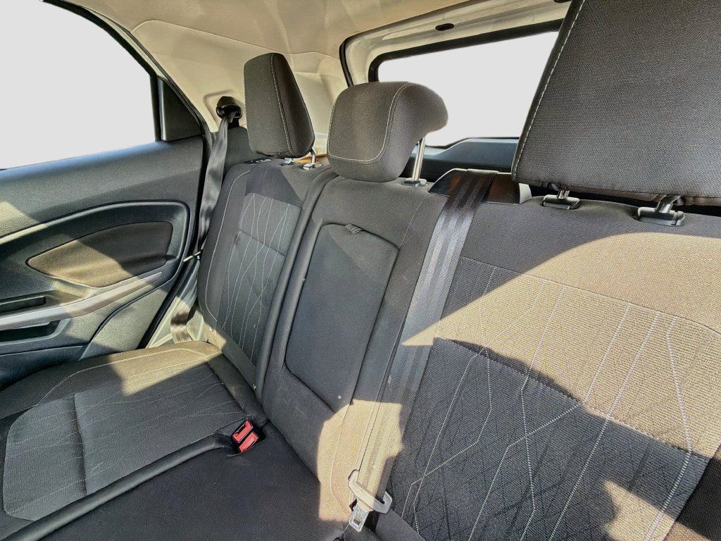 Used 2020 Ford EcoSport SE AWD/4WD image 9