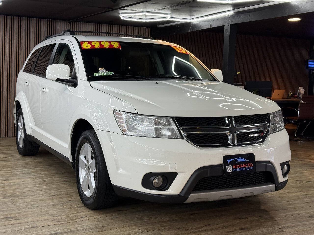 Used 2015 Dodge Journey FWD image 3