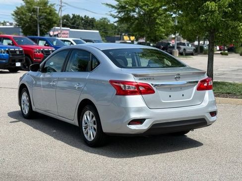 Used 2017 Nissan Sentra S w/ S Style Package FWD image 7