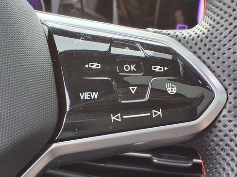 Used 2024 Volkswagen GTI Autobahn image 22