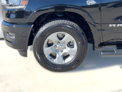 New 2026 RAM 1500 4x4 Crew Cab image 12