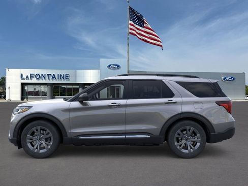 New 2025 Ford Explorer Active w/ Active Comfort Package image 3