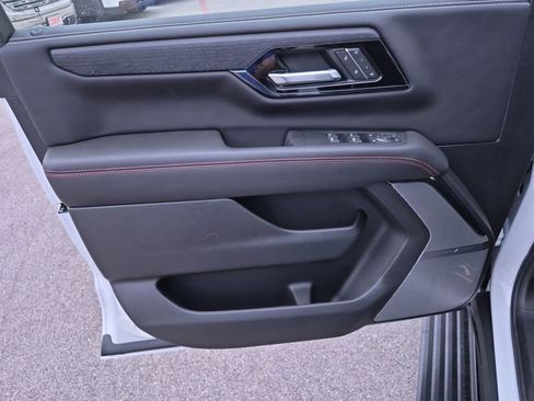 New 2026 GMC Yukon AT4 Ultimate AWD/4WD image 19