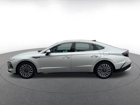 Used 2025 Hyundai Sonata SEL image 9