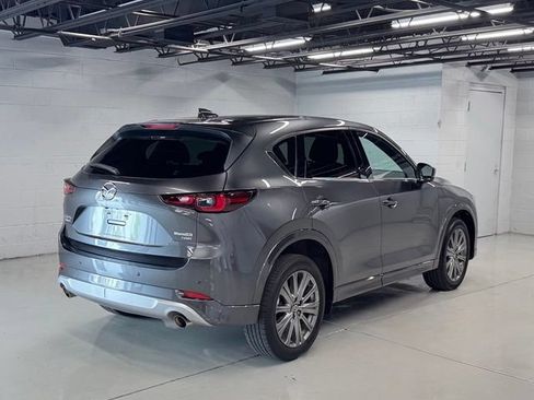 Used 2024 MAZDA CX-5 Signature AWD/4WD image 5