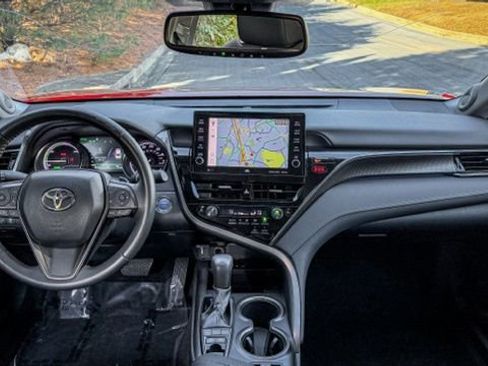 Used 2023 Toyota Camry XSE w/ Navigation Package FWD image 23