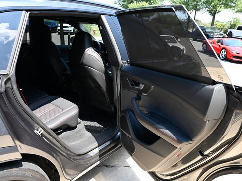 Used 2024 Audi RS Q8 AWD/4WD image 46