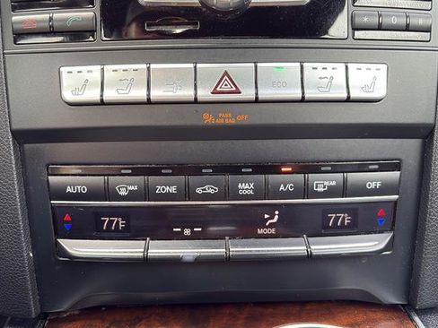 Used 2014 Mercedes-Benz E 350 Cabriolet image 24