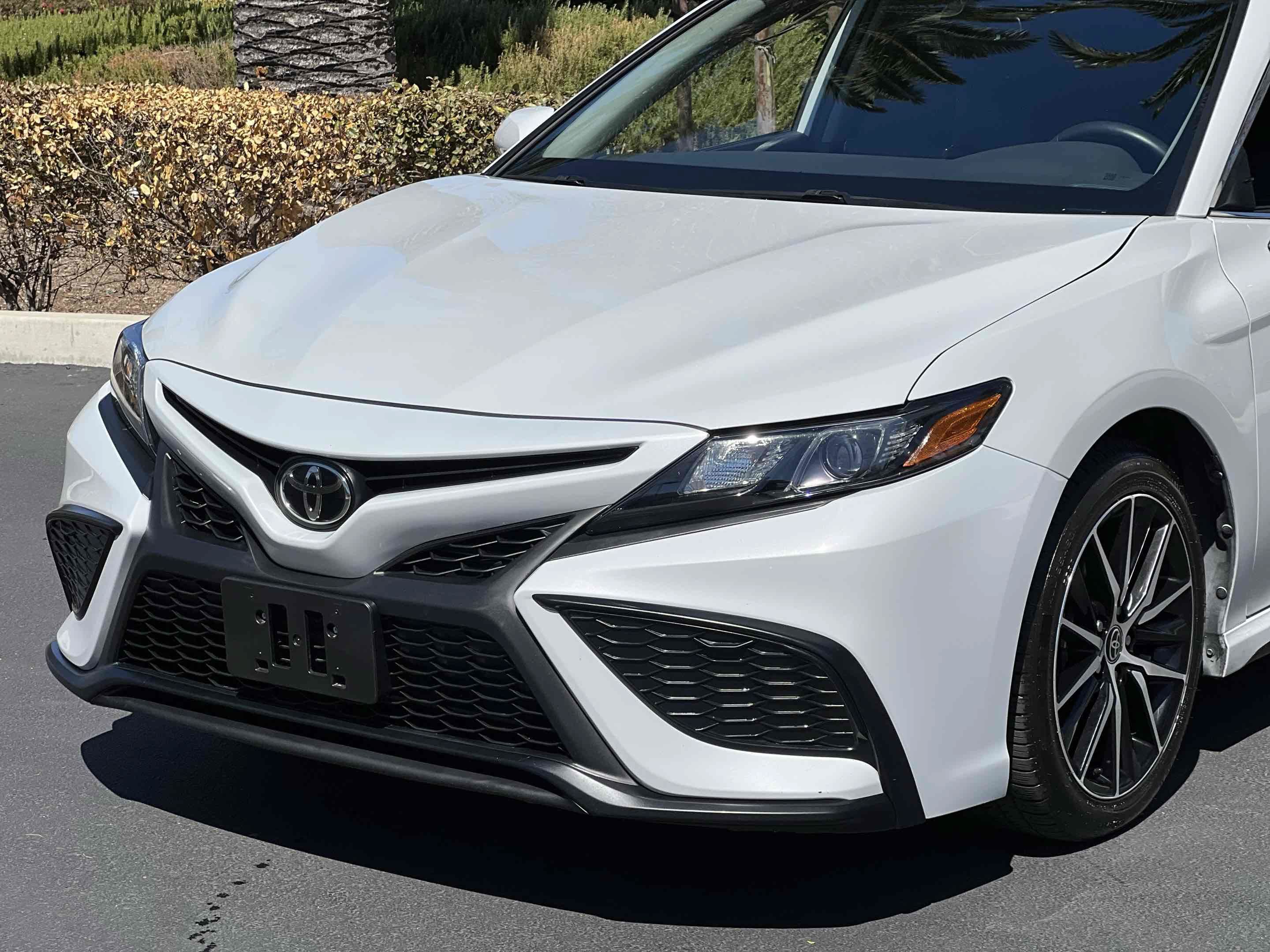 Used 2023 Toyota Camry SE w/ Convenience Package FWD image 35