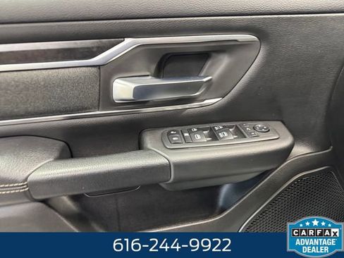 Used 2019 RAM 1500 Big Horn AWD/4WD image 25