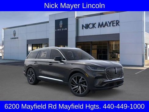New 2026 Lincoln Aviator Reserve image 7