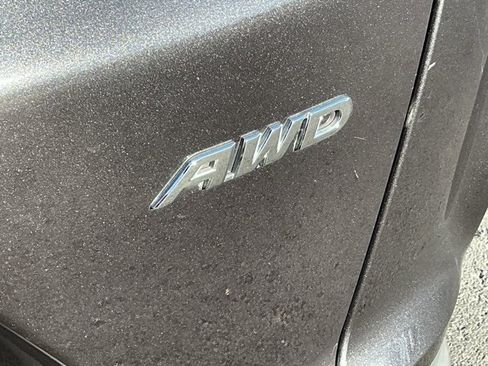 Used 2017 Honda CR-V EX-L image 7