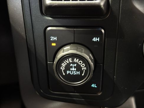 Used 2025 Ford F150 Tremor AWD/4WD image 33