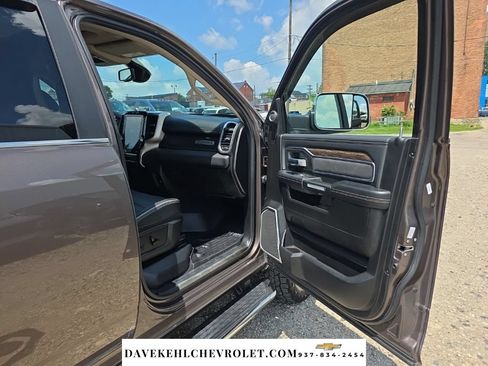 Used 2019 RAM 2500 Laramie AWD/4WD image 30
