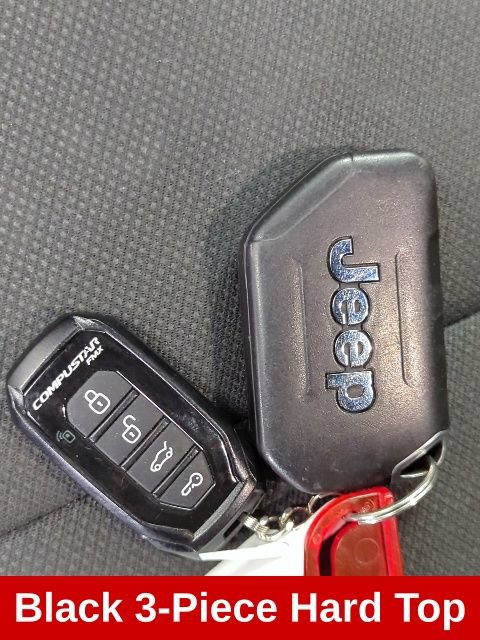 Used 2019 Jeep Wrangler Unlimited Sport AWD/4WD image 12